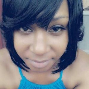 Meet your Posher, Lanetta